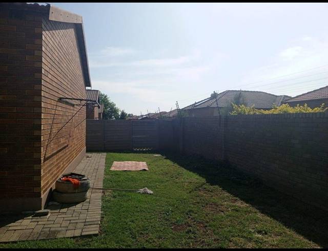 3 BEDROOM HOUSE FOR SALE IN WATERVAL EAST